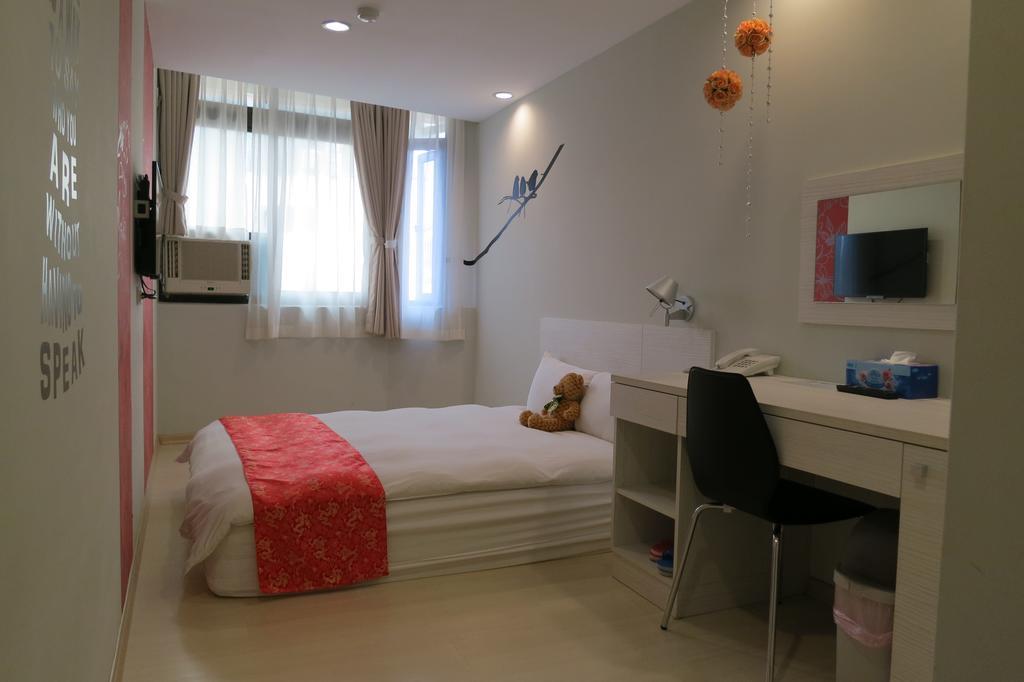 茶源旅店-潭暉魚池館 Apartamento Yuchi Exterior foto